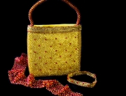 Театральная сумочка из золотого бисера, стекляруса (1)