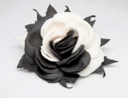Роза черно-белая (1)