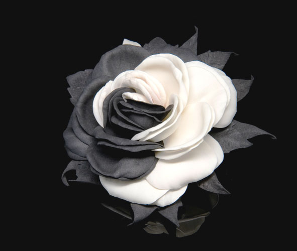 Роза черно-белая (3)